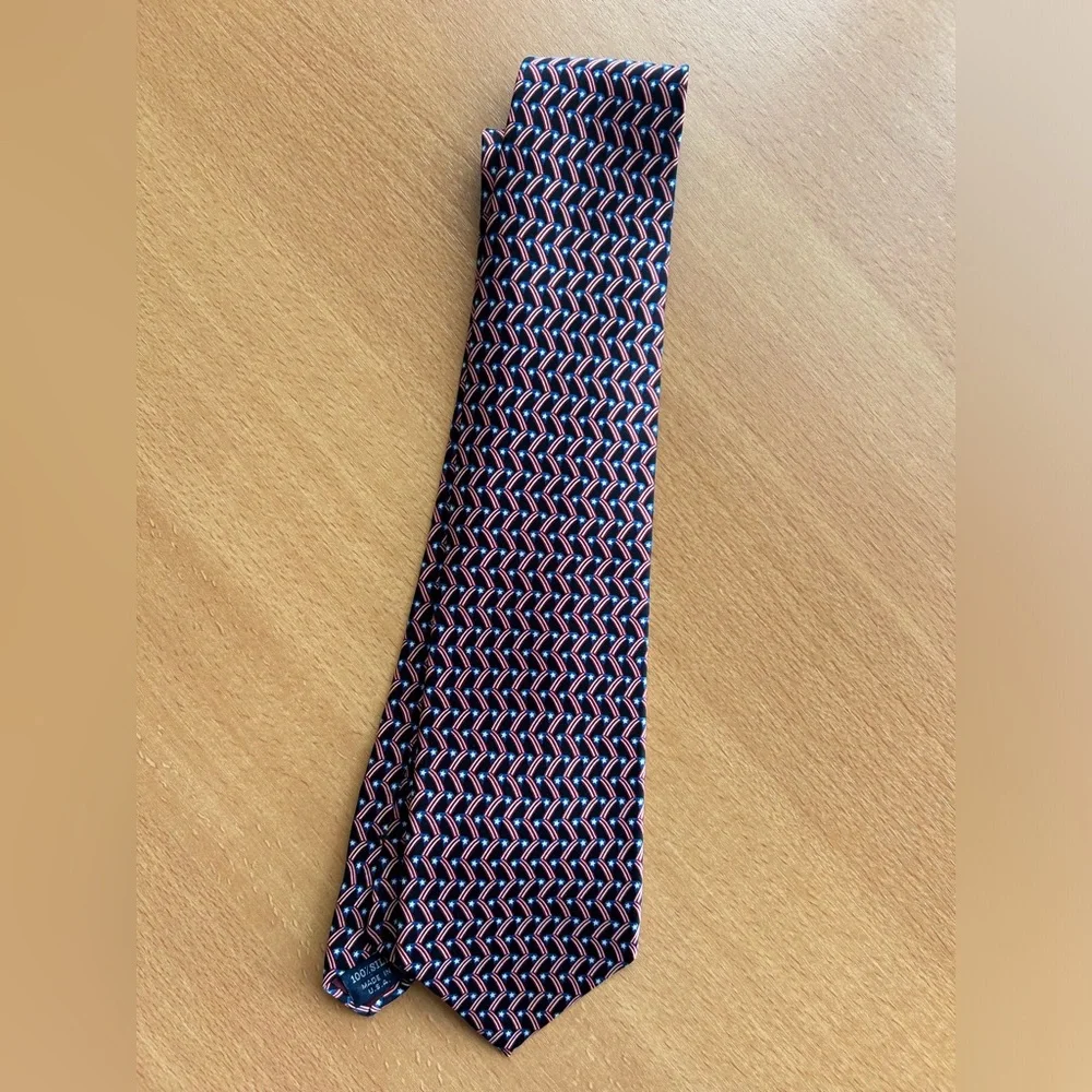 Patriotic Americana Stars and Stripes Red/White/Blue Silk American Flag Neck Tie